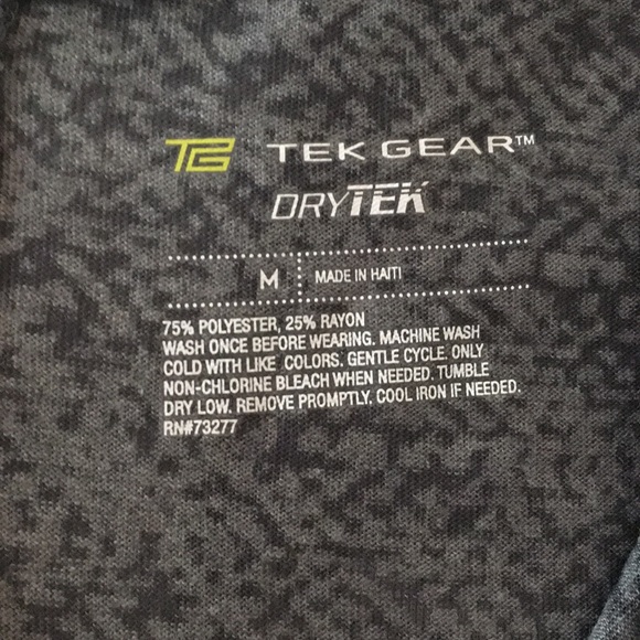 3 NWT TEK Gear Dry TEK Shirts! - Picture 7 of 7